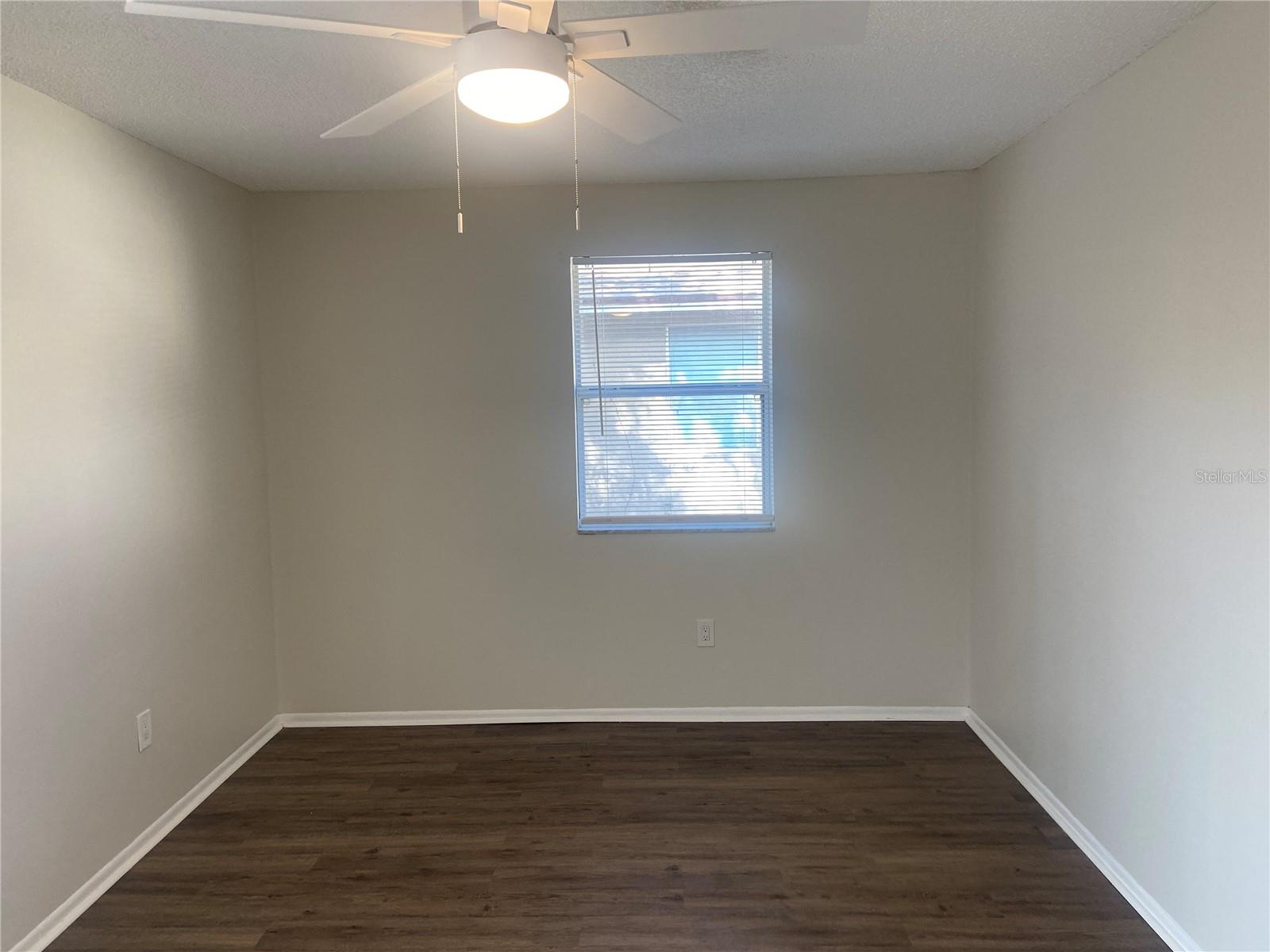 Image 20 of 23 For 3822 Valley Tree Dr Valley Tree Drive