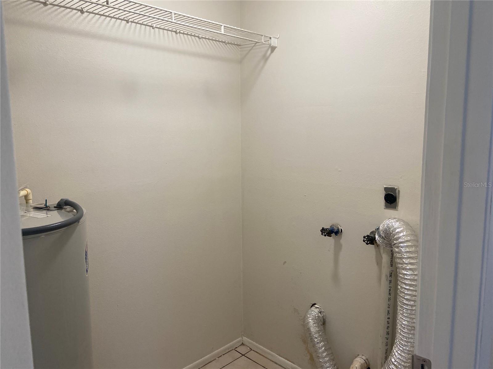 Image 9 of 23 For 3822 Valley Tree Dr Valley Tree Drive