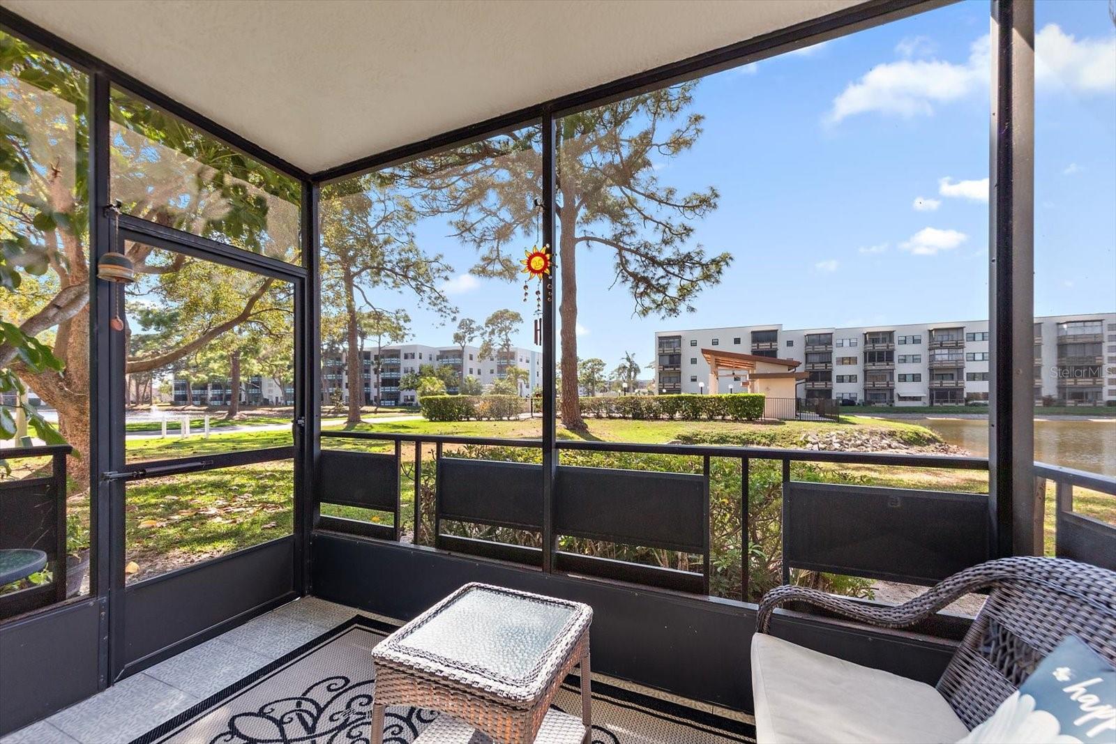 Image 12 of 37 For 6080 80 Street N 102