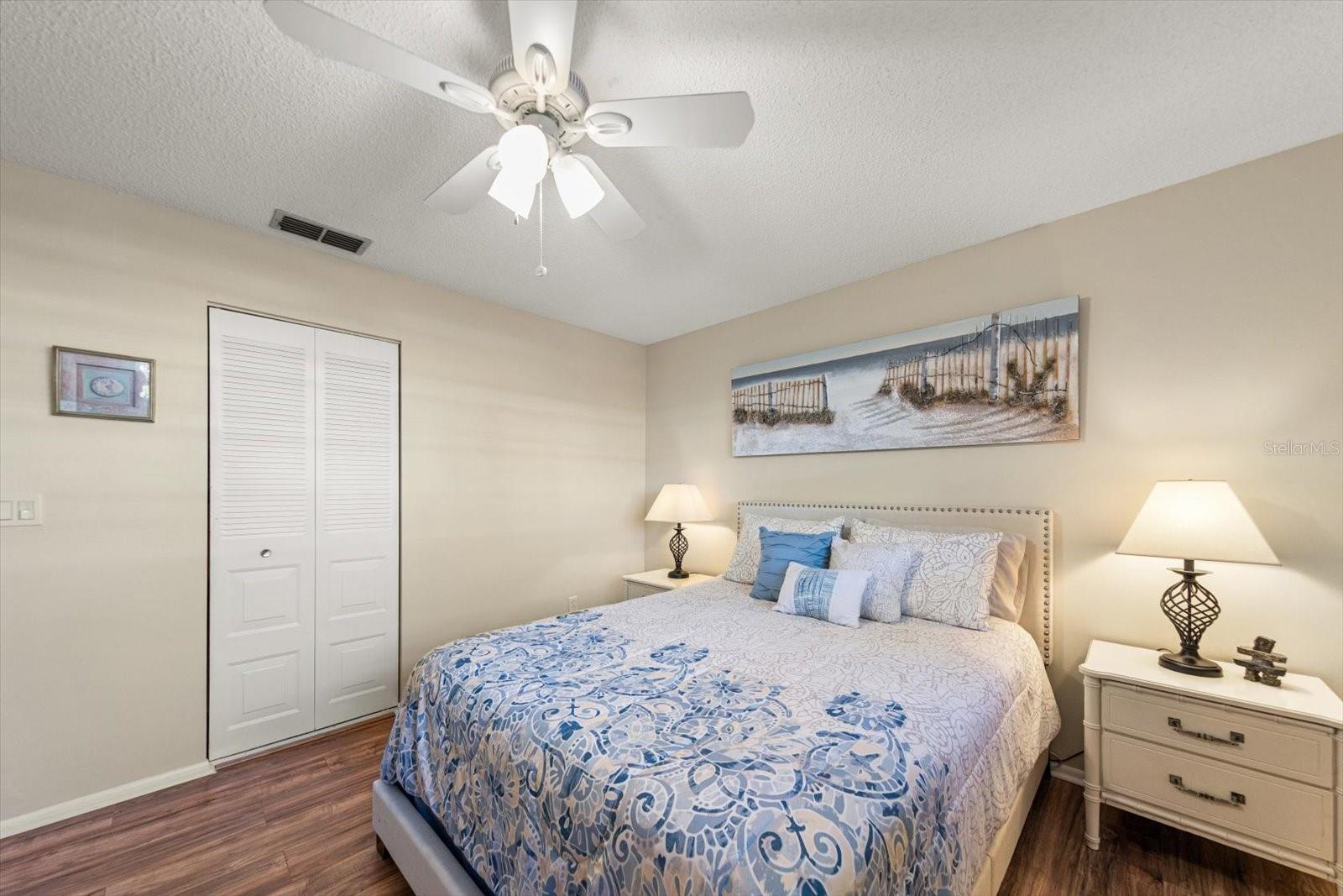 Image 25 of 37 For 6080 80 Street N 102