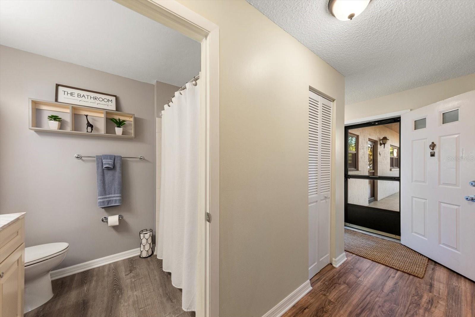 Image 27 of 37 For 6080 80 Street N 102