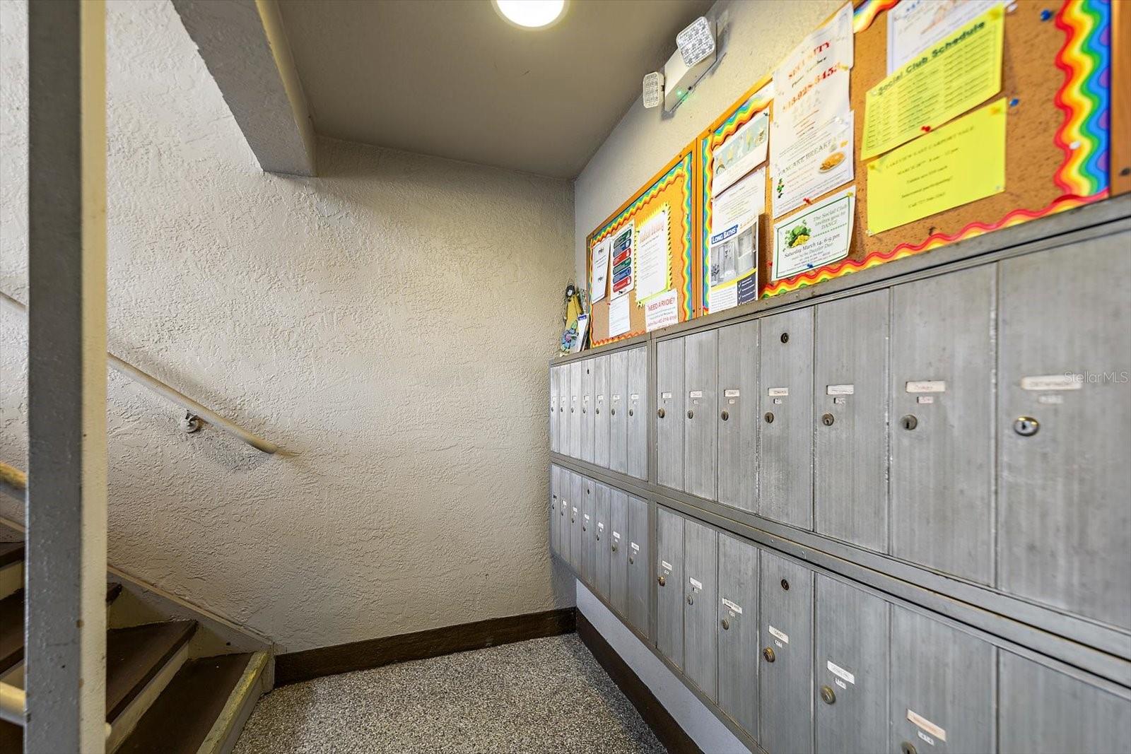 Image 35 of 37 For 6080 80 Street N 102