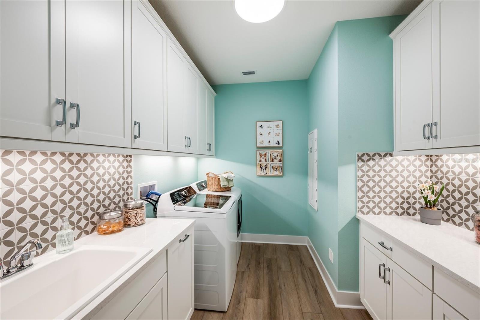 Image 21 of 23 For 17939 Cropside Trail