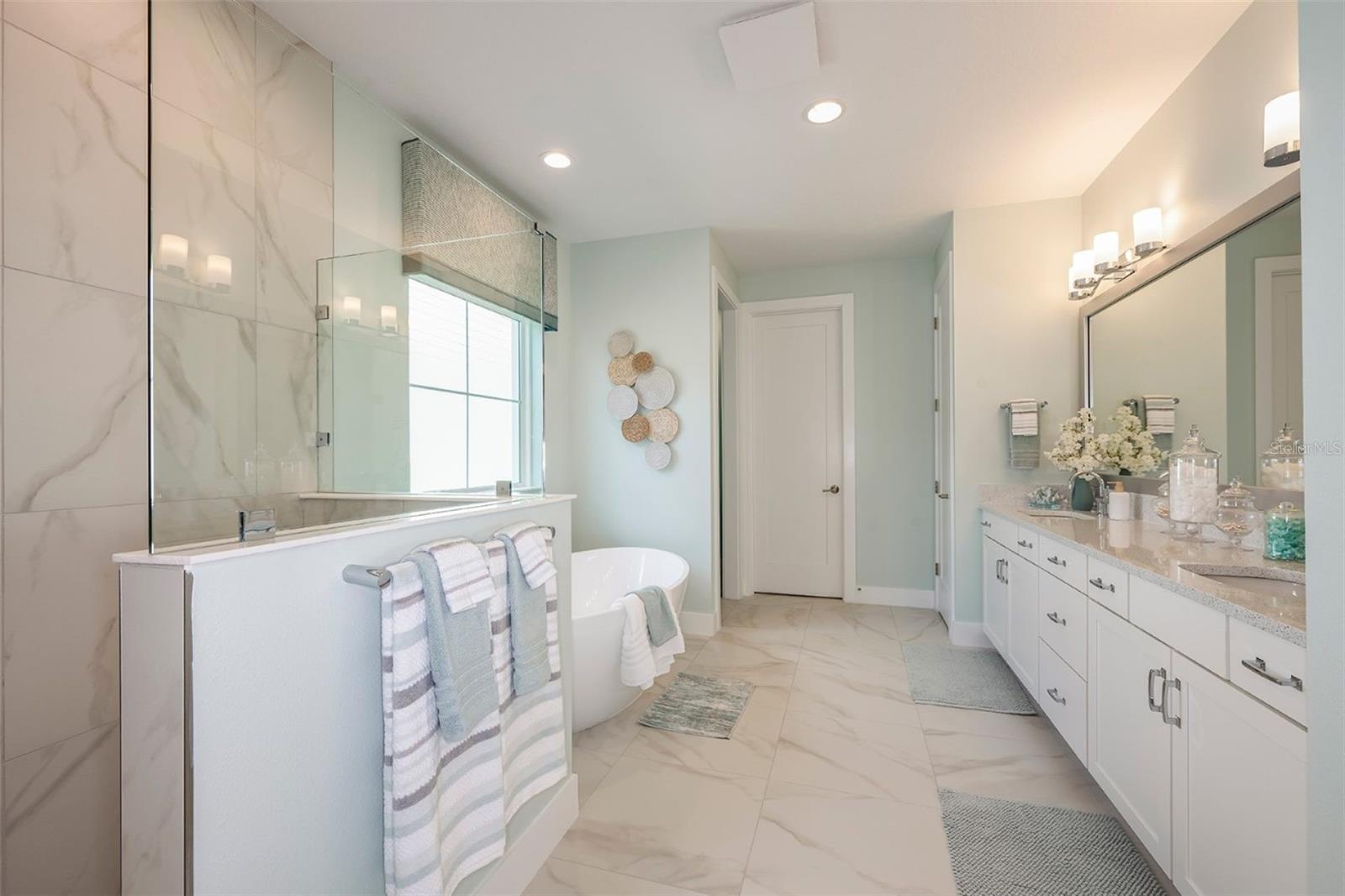 Image 6 of 23 For 17939 Cropside Trail