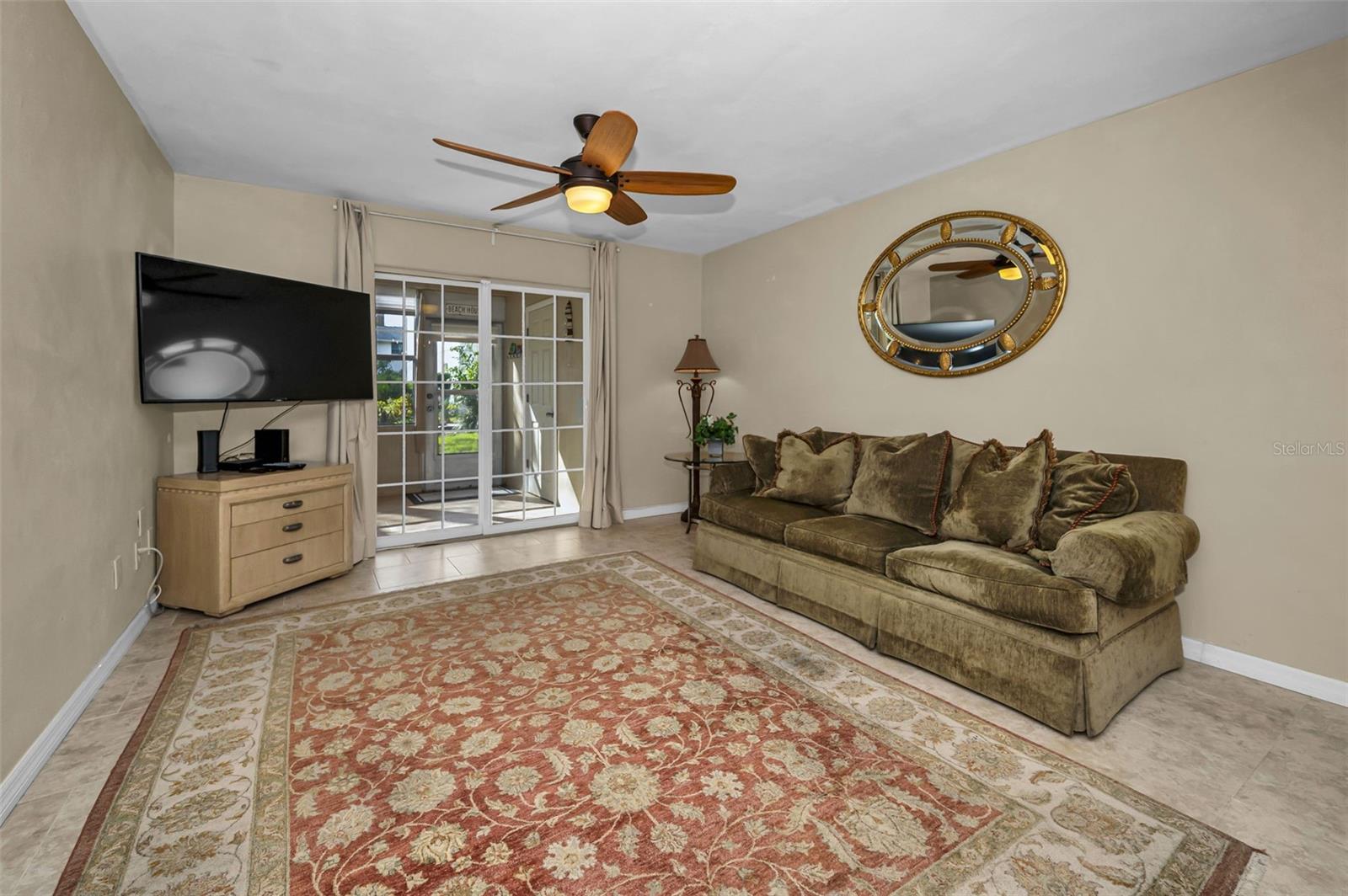 Image 5 of 44 For 400 Glennes Lane 107