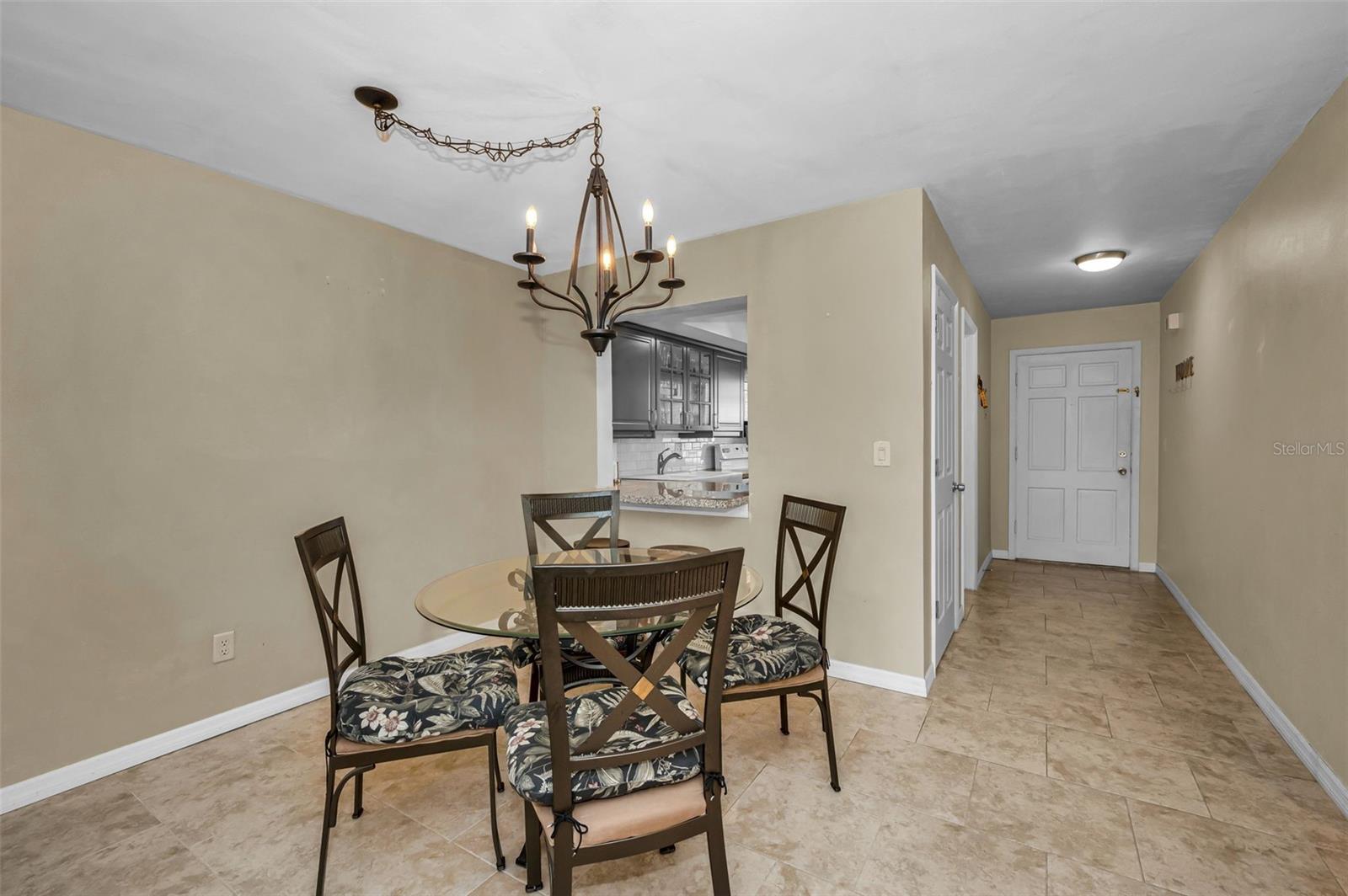 Image 8 of 44 For 400 Glennes Lane 107