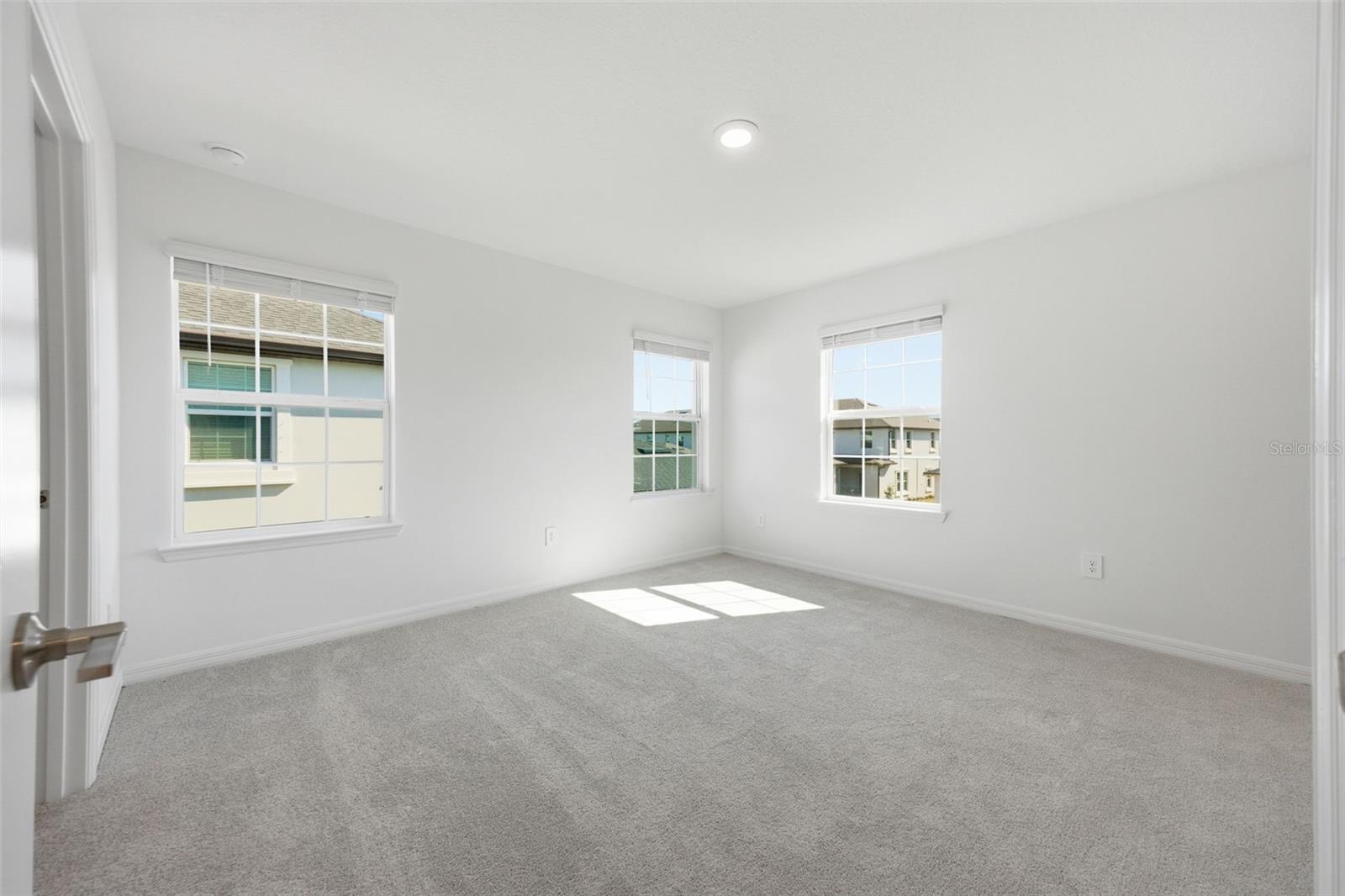 Image 10 of 31 For 10848 Fanning Springs Lane