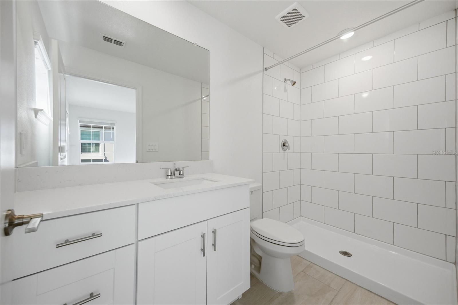 Image 19 of 31 For 10848 Fanning Springs Lane