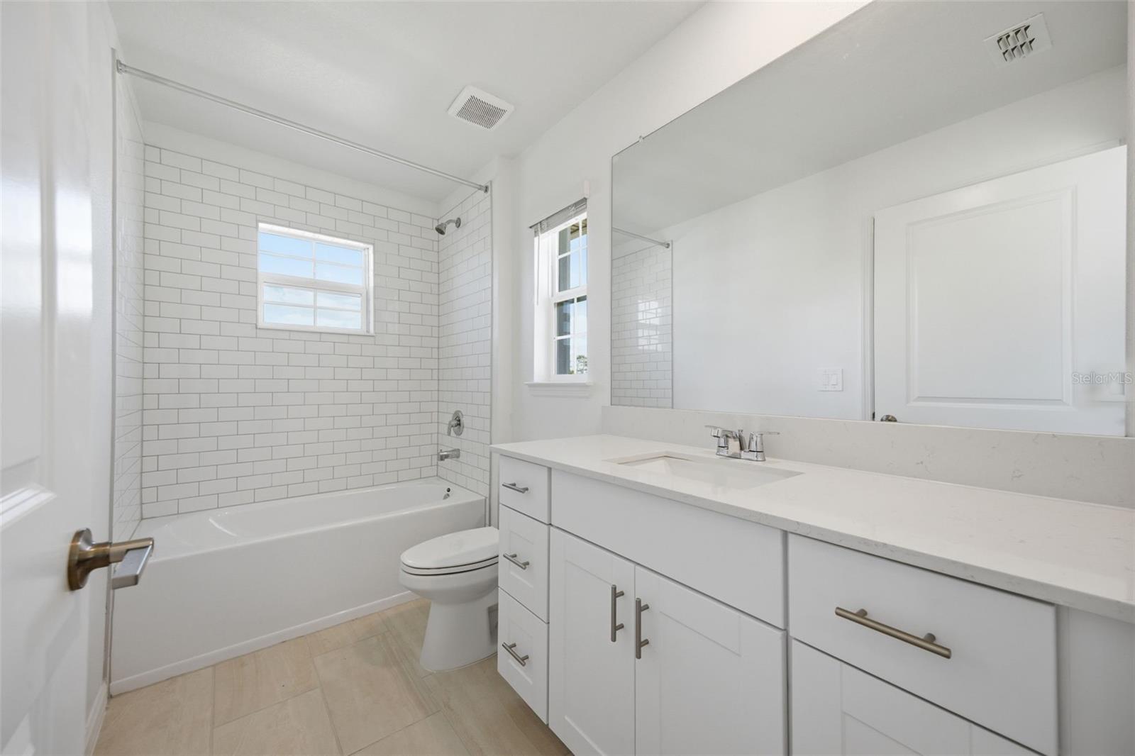 Image 20 of 31 For 10848 Fanning Springs Lane