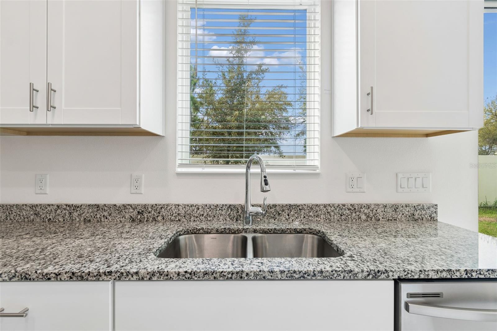 Image 28 of 91 For 34214 Rogallo Lane