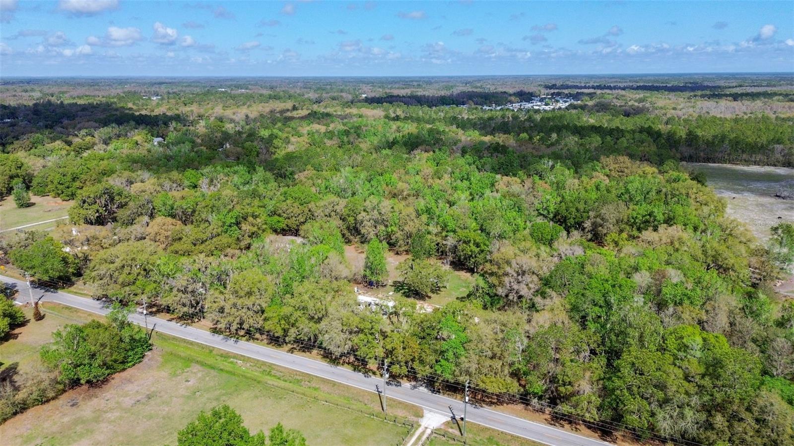 Image 12 of 20 For 2015 Socrum Loop Road