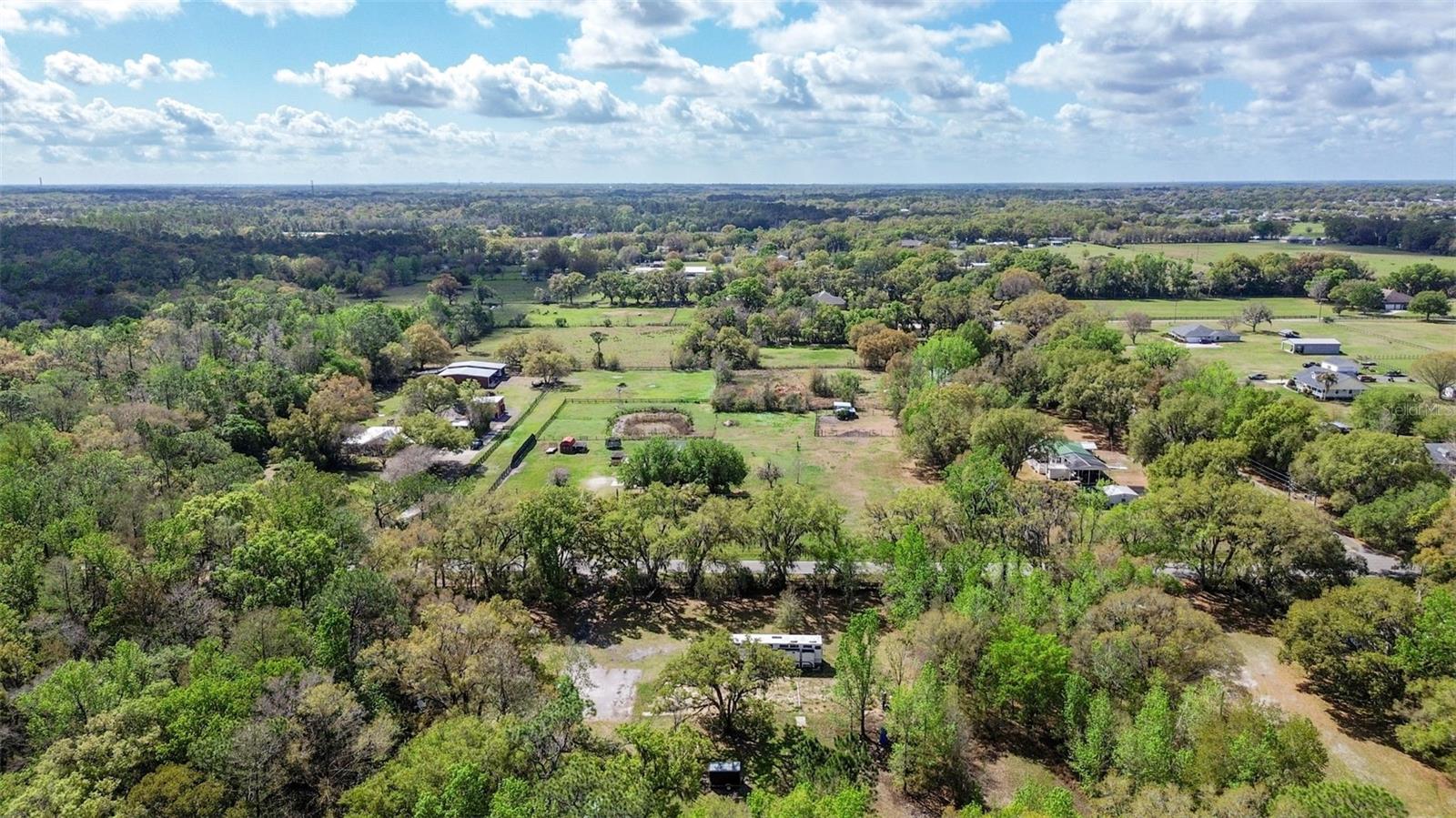 Image 18 of 20 For 2015 Socrum Loop Road