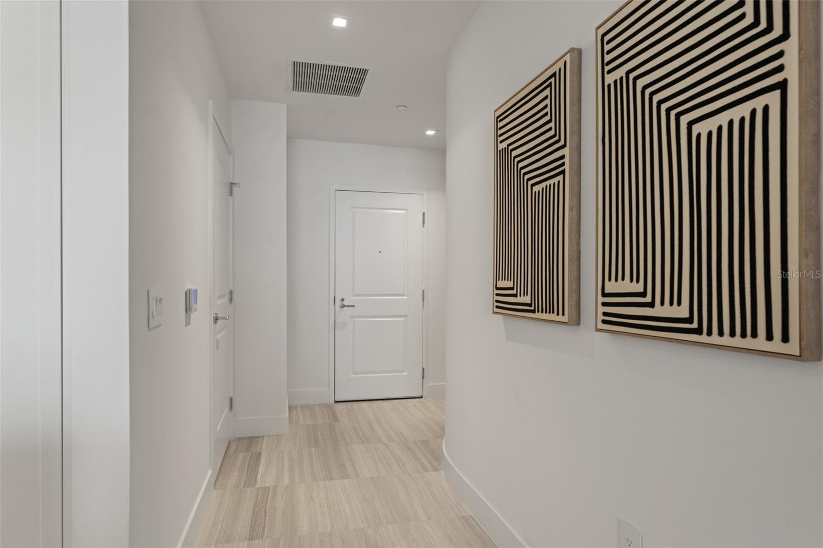 Image 19 of 34 For 3015 Ysabella Avenue 1803