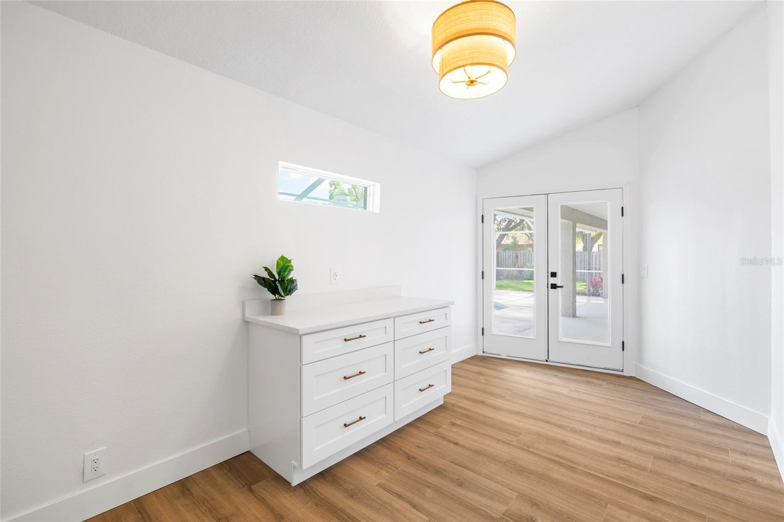 Image 20 of 55 For 16705 Sheffield Park Drive