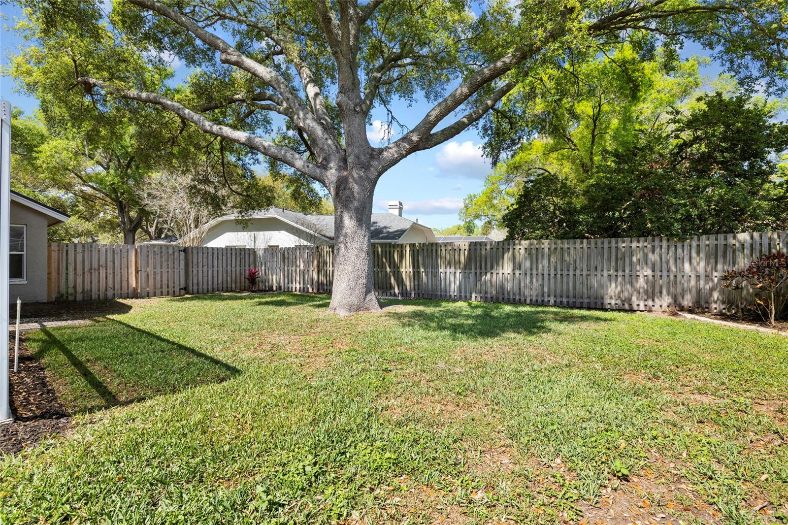 Image 49 of 55 For 16705 Sheffield Park Drive