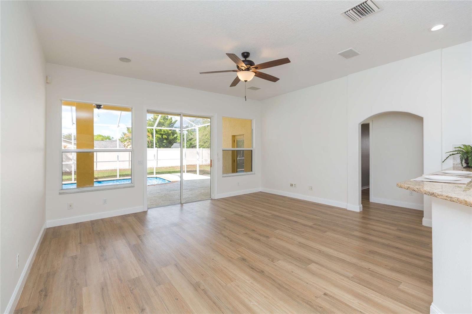 Image 15 of 50 For 304 Apache Lane