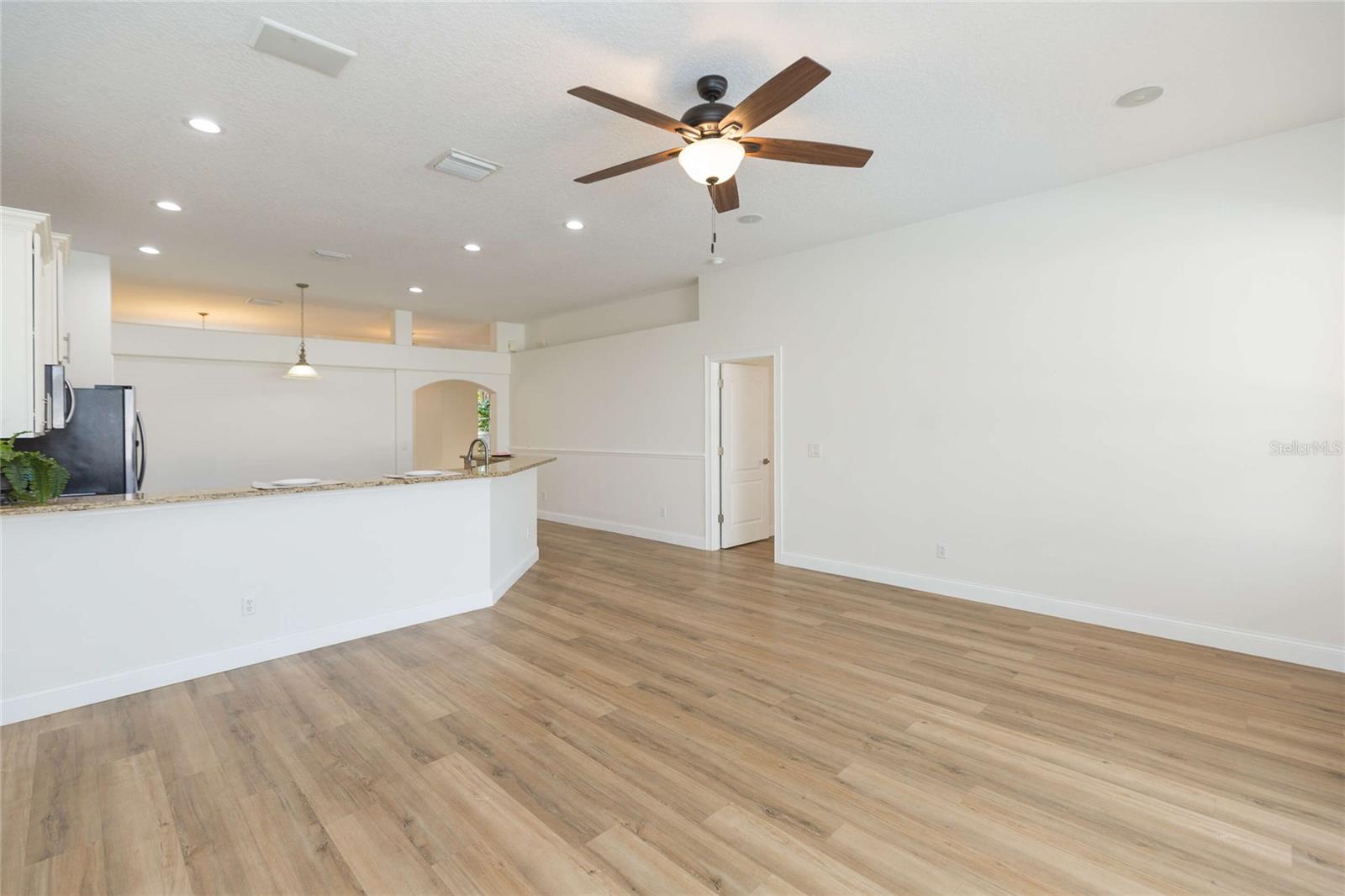 Image 19 of 50 For 304 Apache Lane