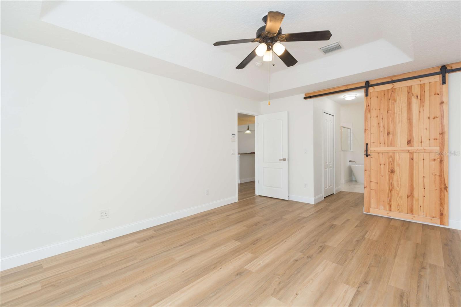 Image 21 of 50 For 304 Apache Lane