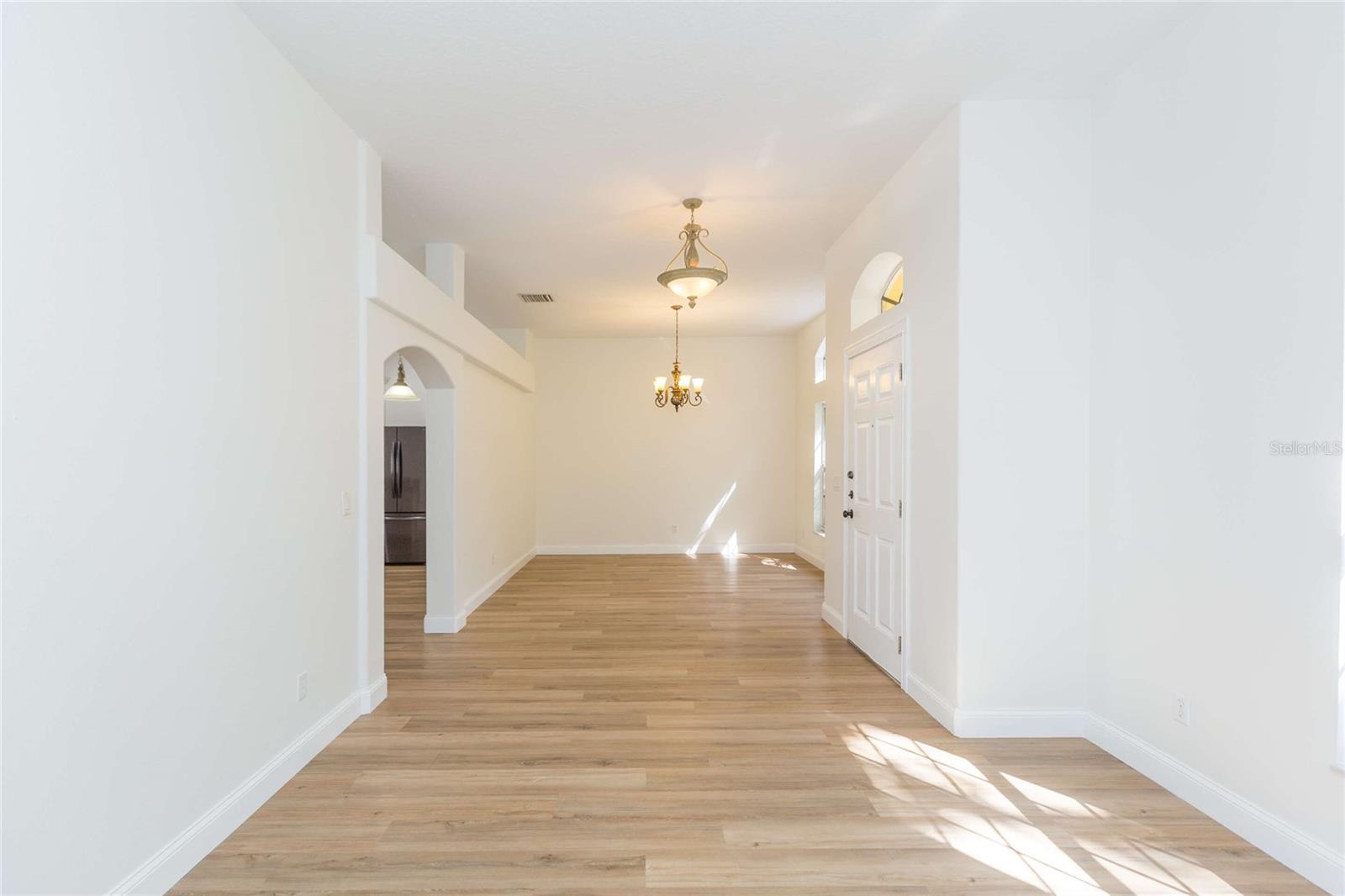 Image 6 of 50 For 304 Apache Lane