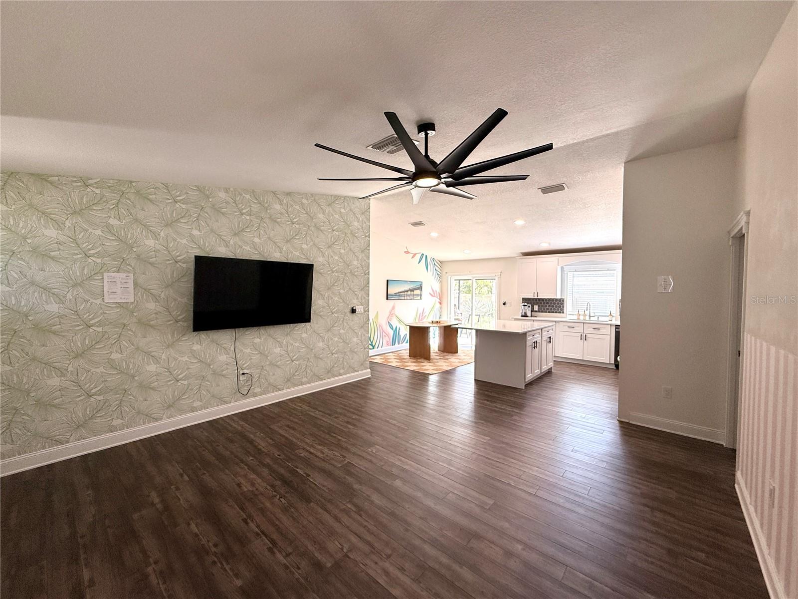 Image 7 of 32 For 7812 Powder Horn Circle