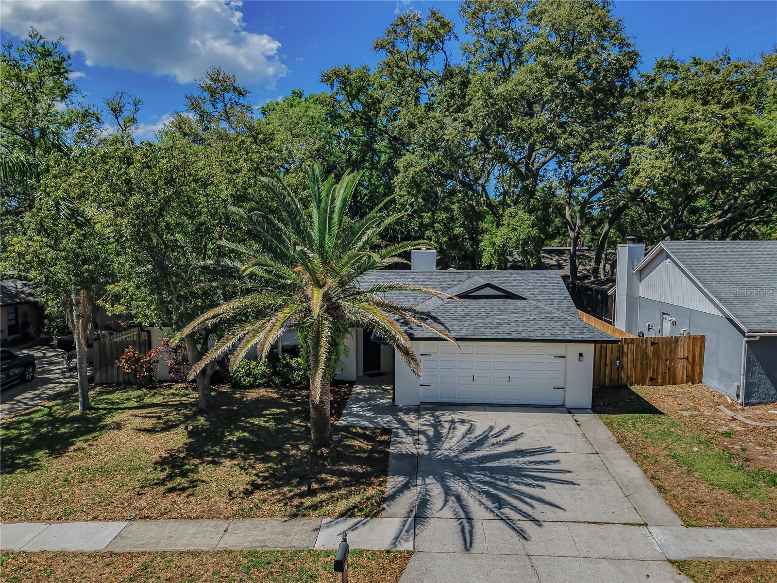 Image 31 of 34 For 321 Arbor Drive E