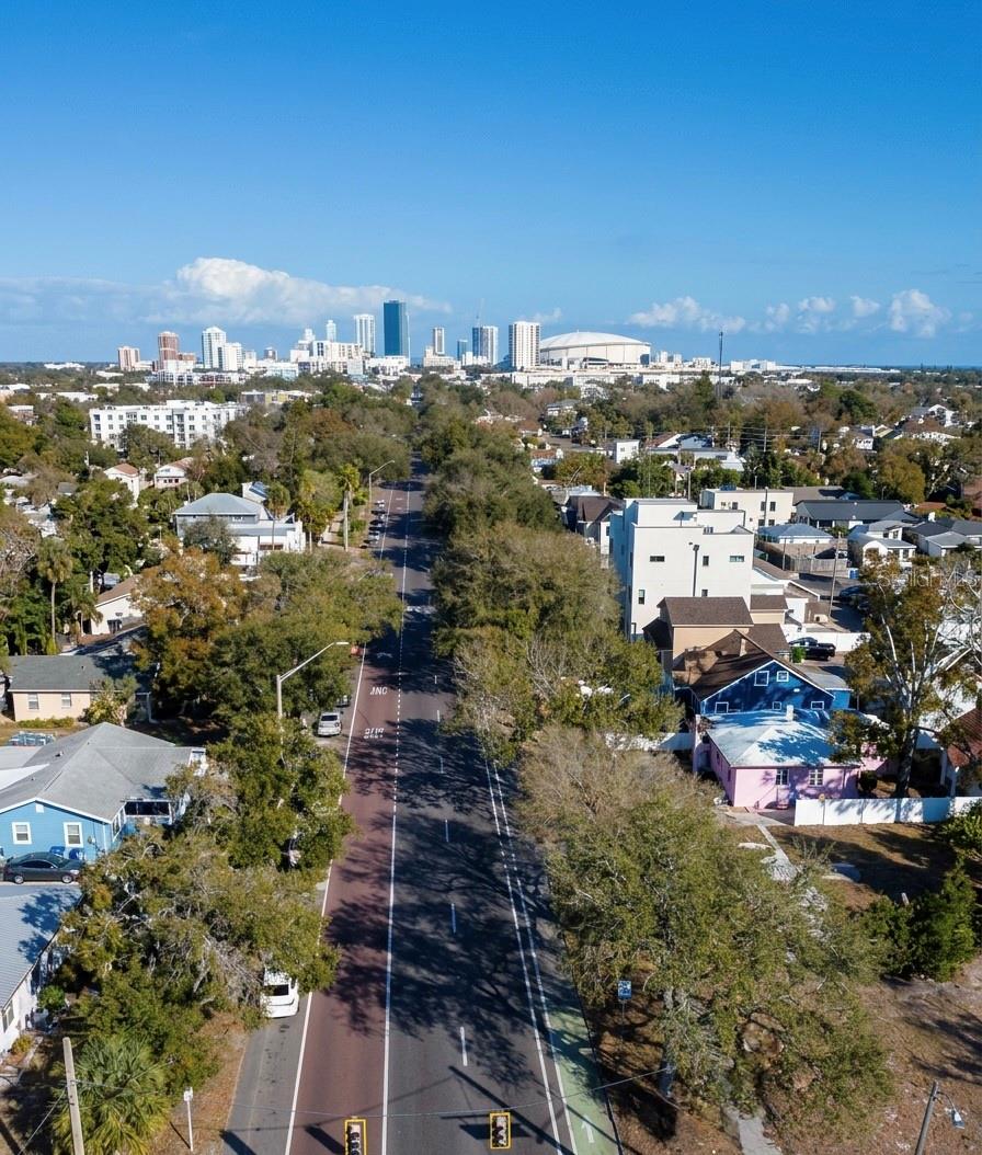 Image 2 of 5 For 2762 1st Avenue S