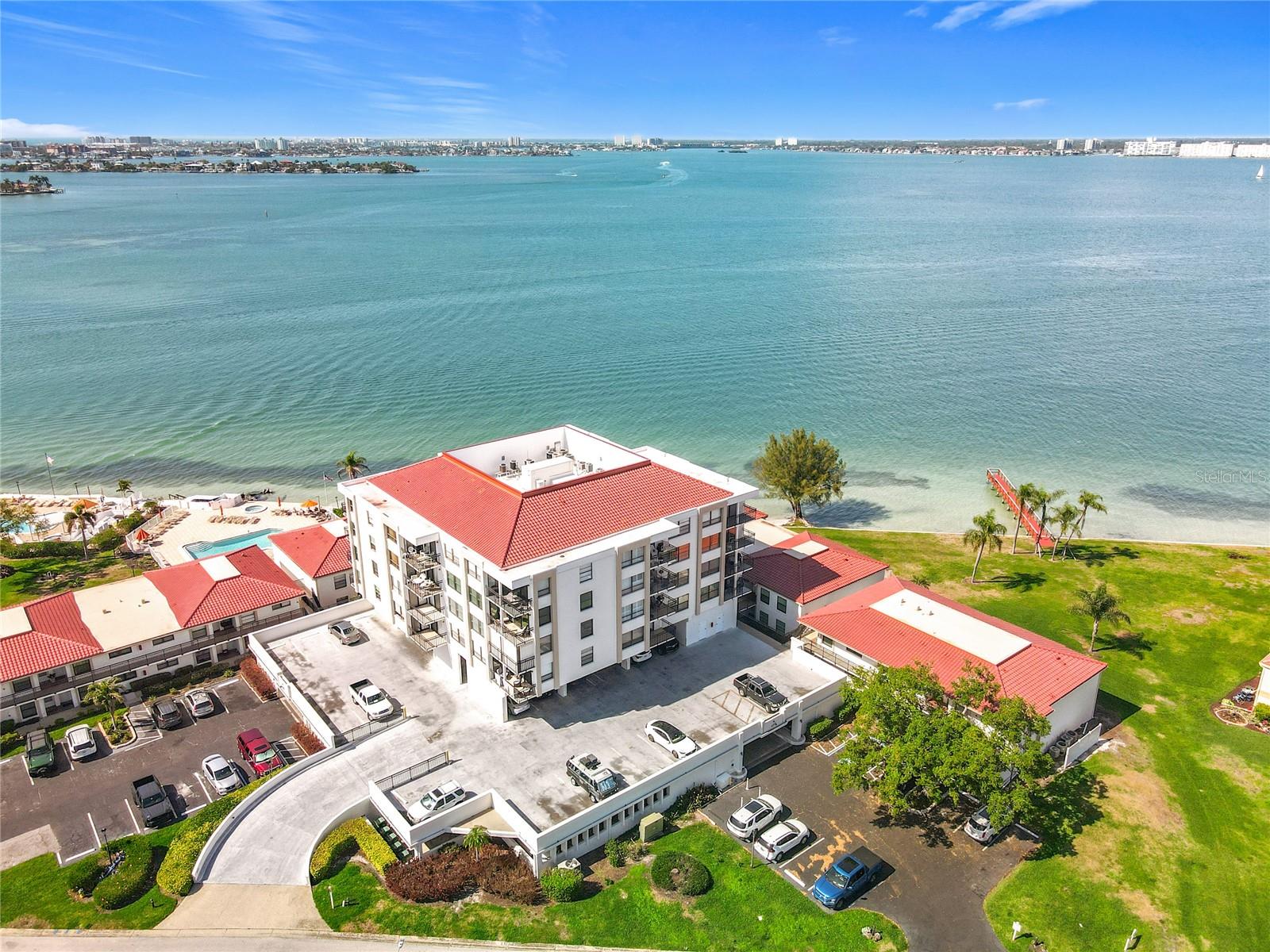 Details for 6211 Sun Boulevard 211, ST PETERSBURG, FL 33715