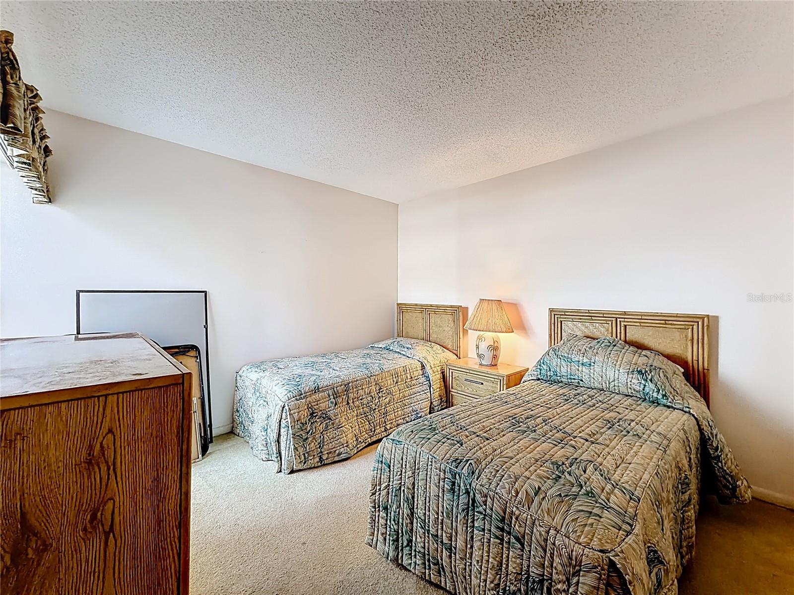 Image 16 of 35 For 6211 Sun Boulevard 211