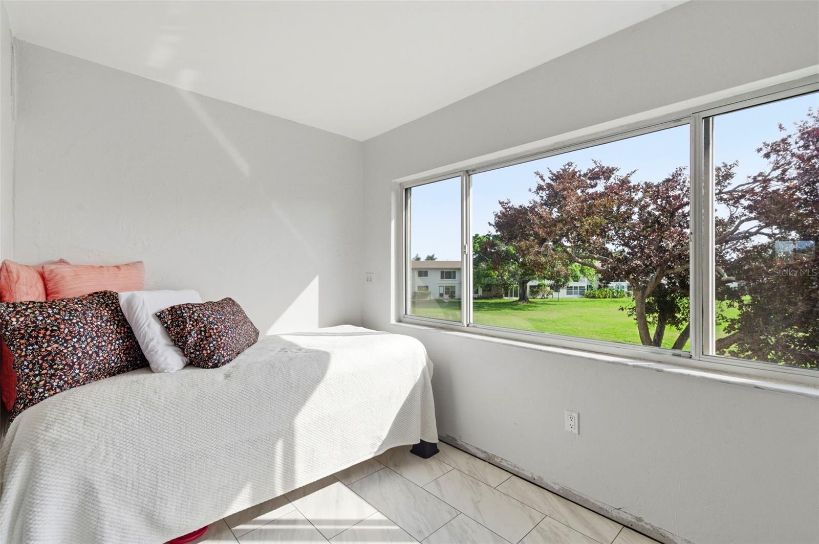 Image 10 of 29 For 4595 Chancellor Street Ne 227