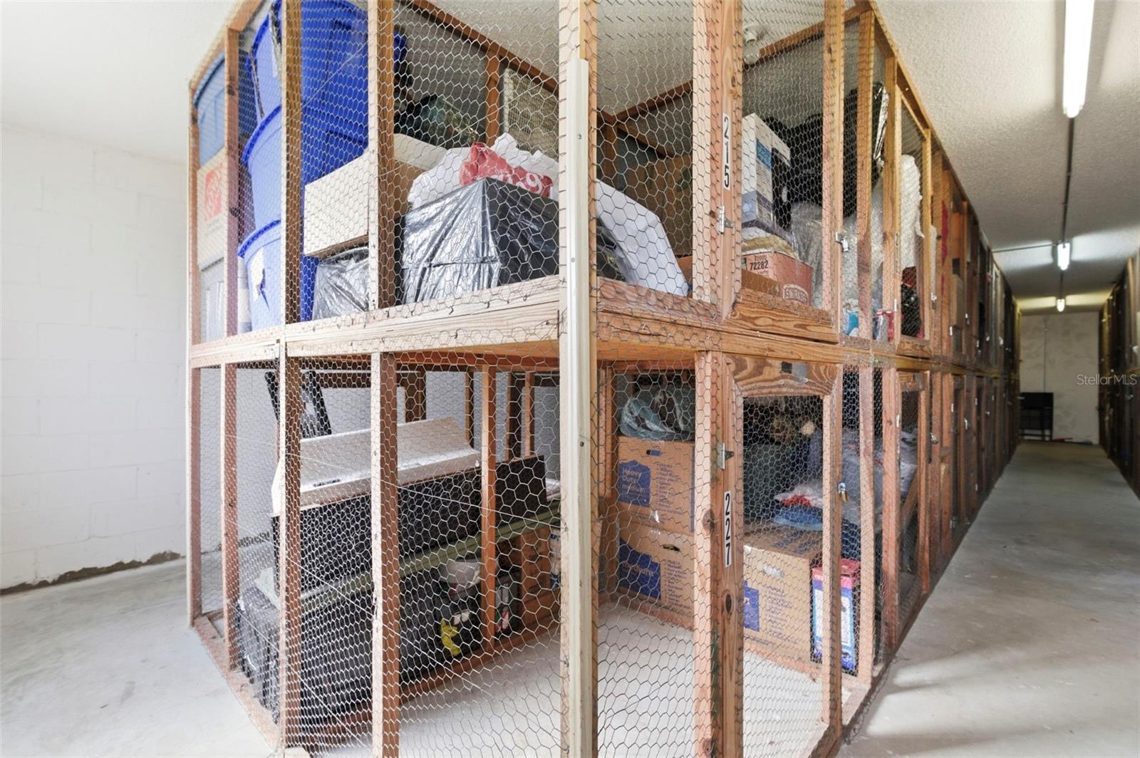 Image 27 of 29 For 4595 Chancellor Street Ne 227