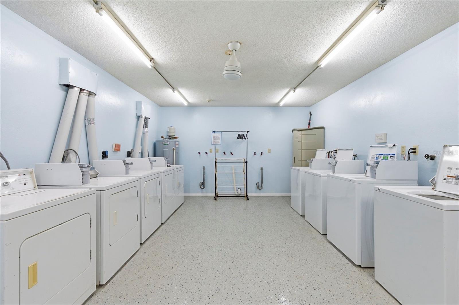 Image 28 of 29 For 4595 Chancellor Street Ne 227