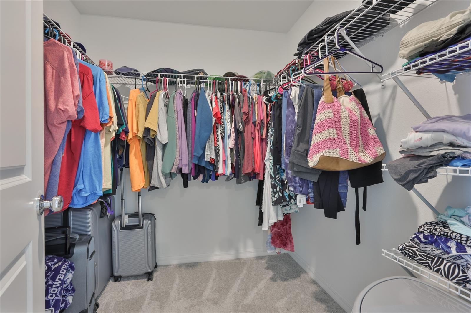 Image 22 of 33 For 2661 Sunray Venus Way