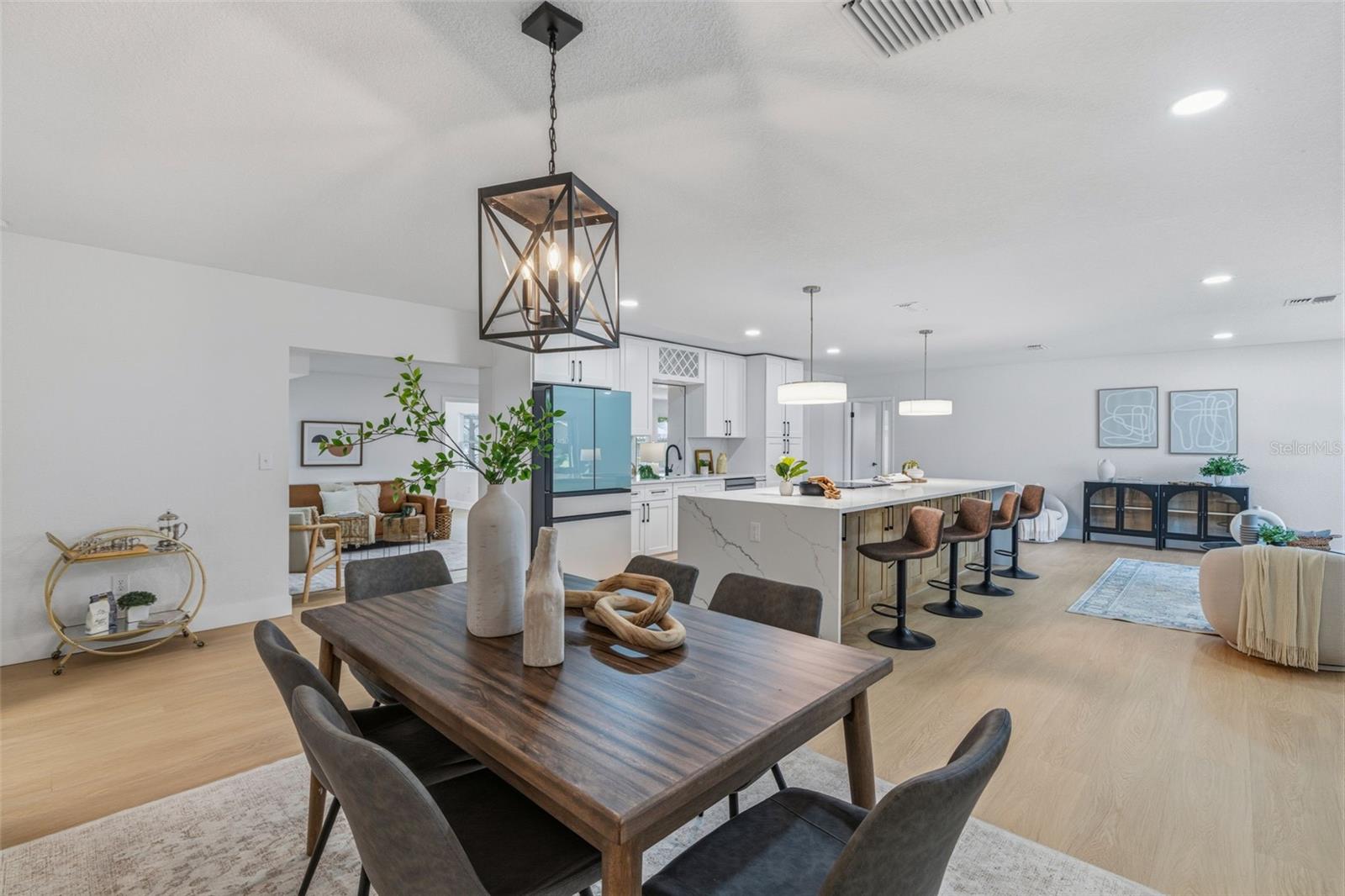 Listing photo id 10 for 22127 River Rock Drive