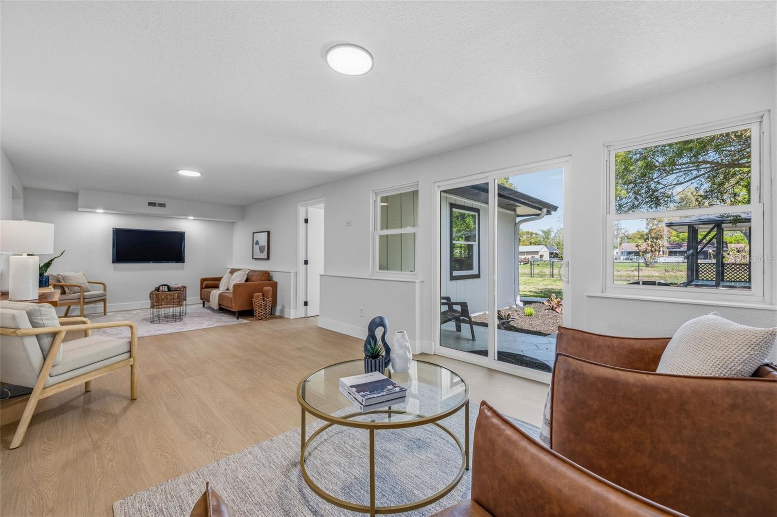 Listing photo id 28 for 22127 River Rock Drive
