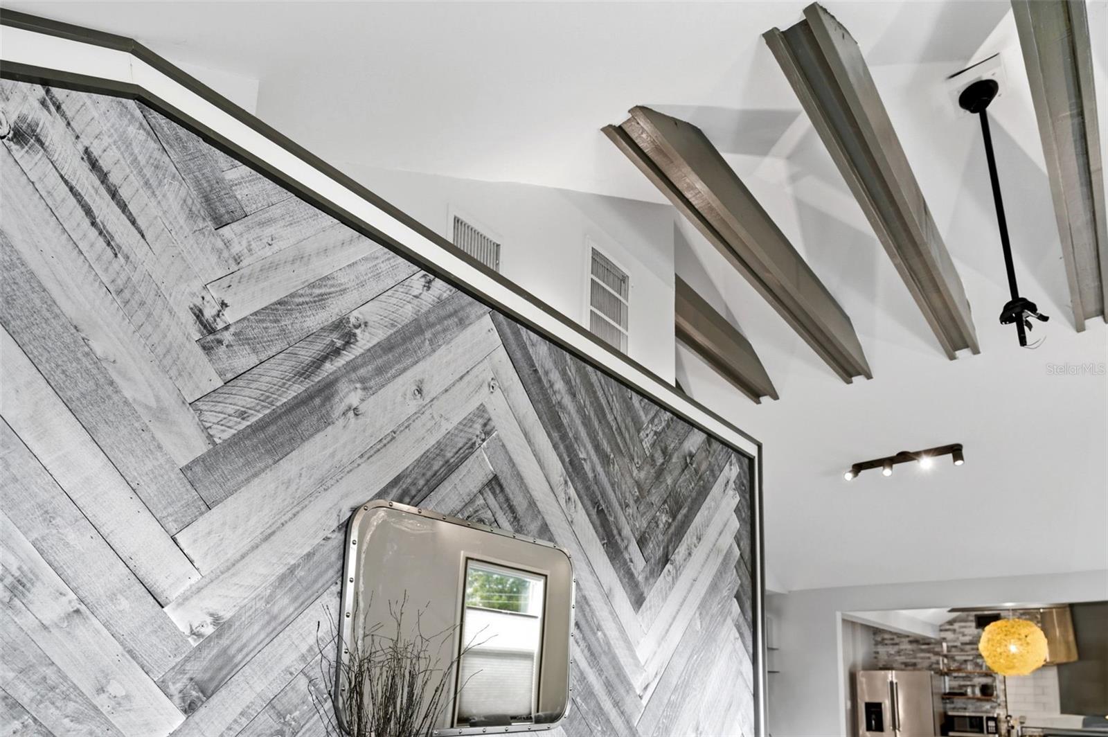 Image 14 of 94 For 3601 2nd Avenue N