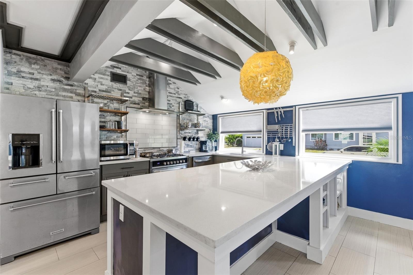 Image 16 of 94 For 3601 2nd Avenue N