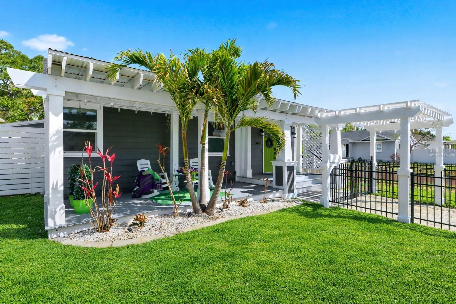 Image 2 of 94 For 3601 2nd Avenue N