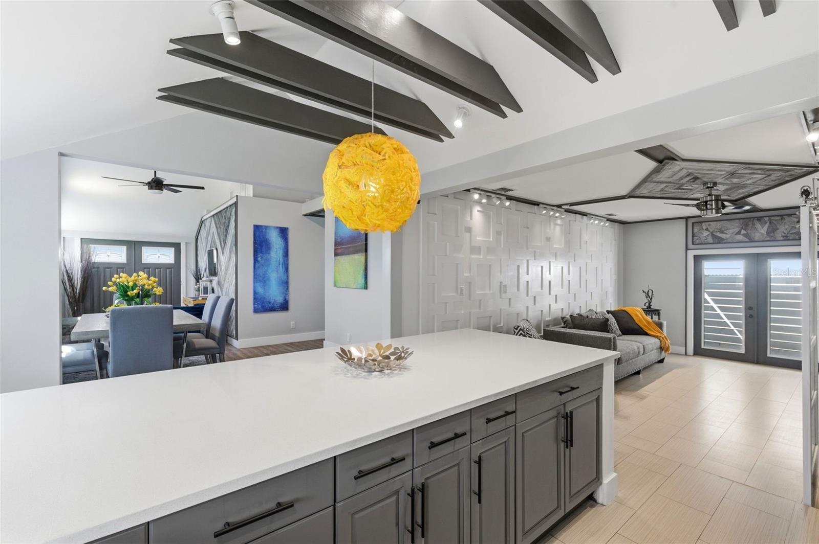 Image 20 of 94 For 3601 2nd Avenue N