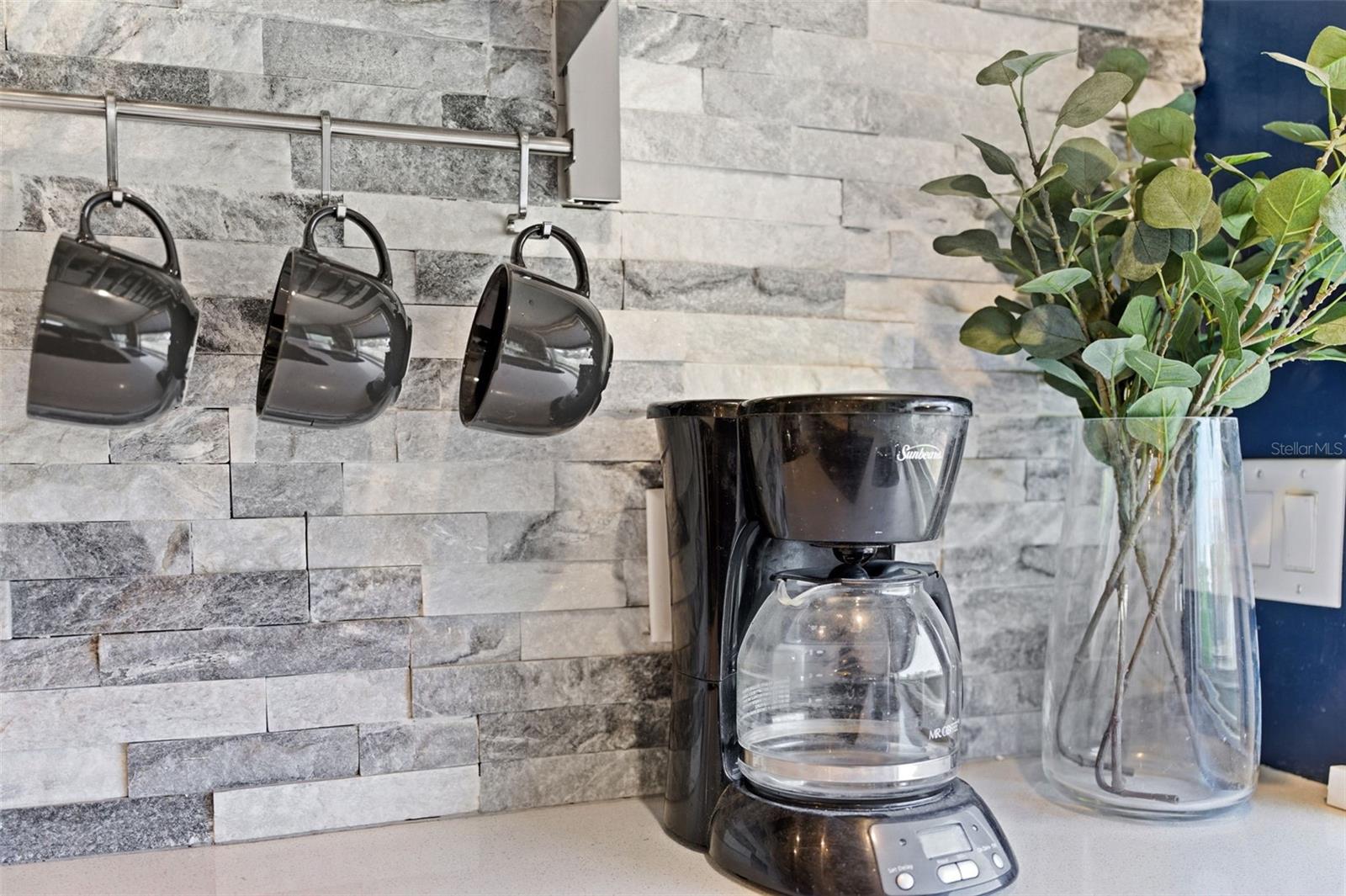 Image 21 of 94 For 3601 2nd Avenue N