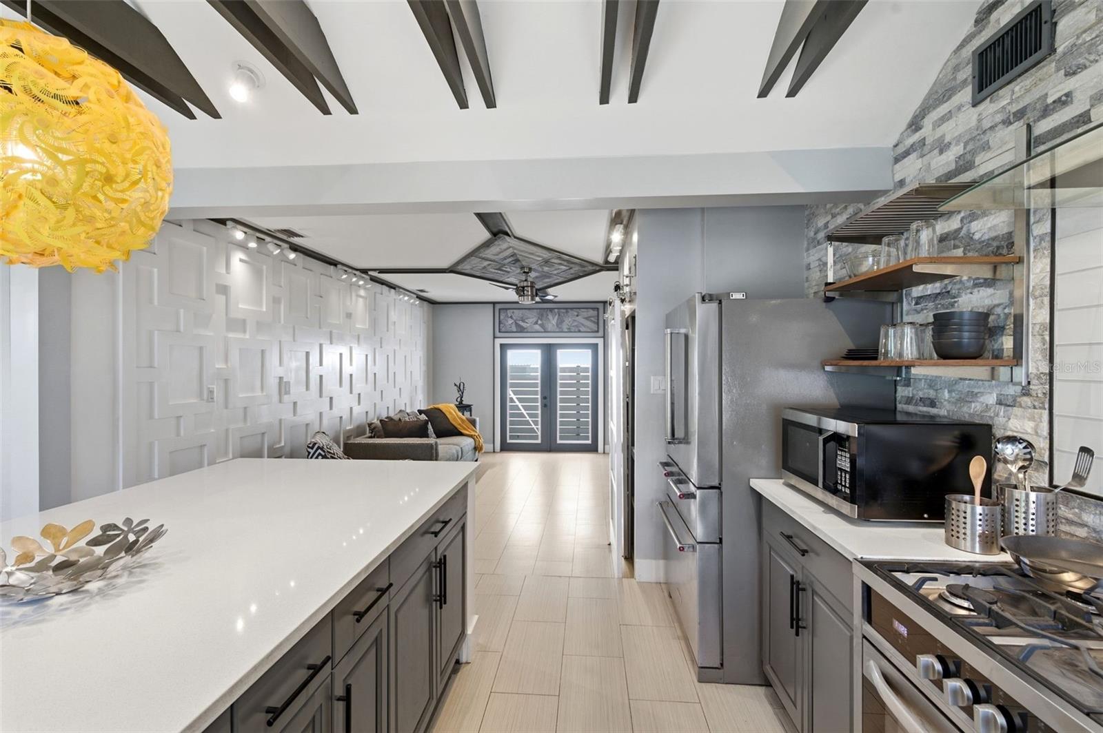 Image 23 of 94 For 3601 2nd Avenue N