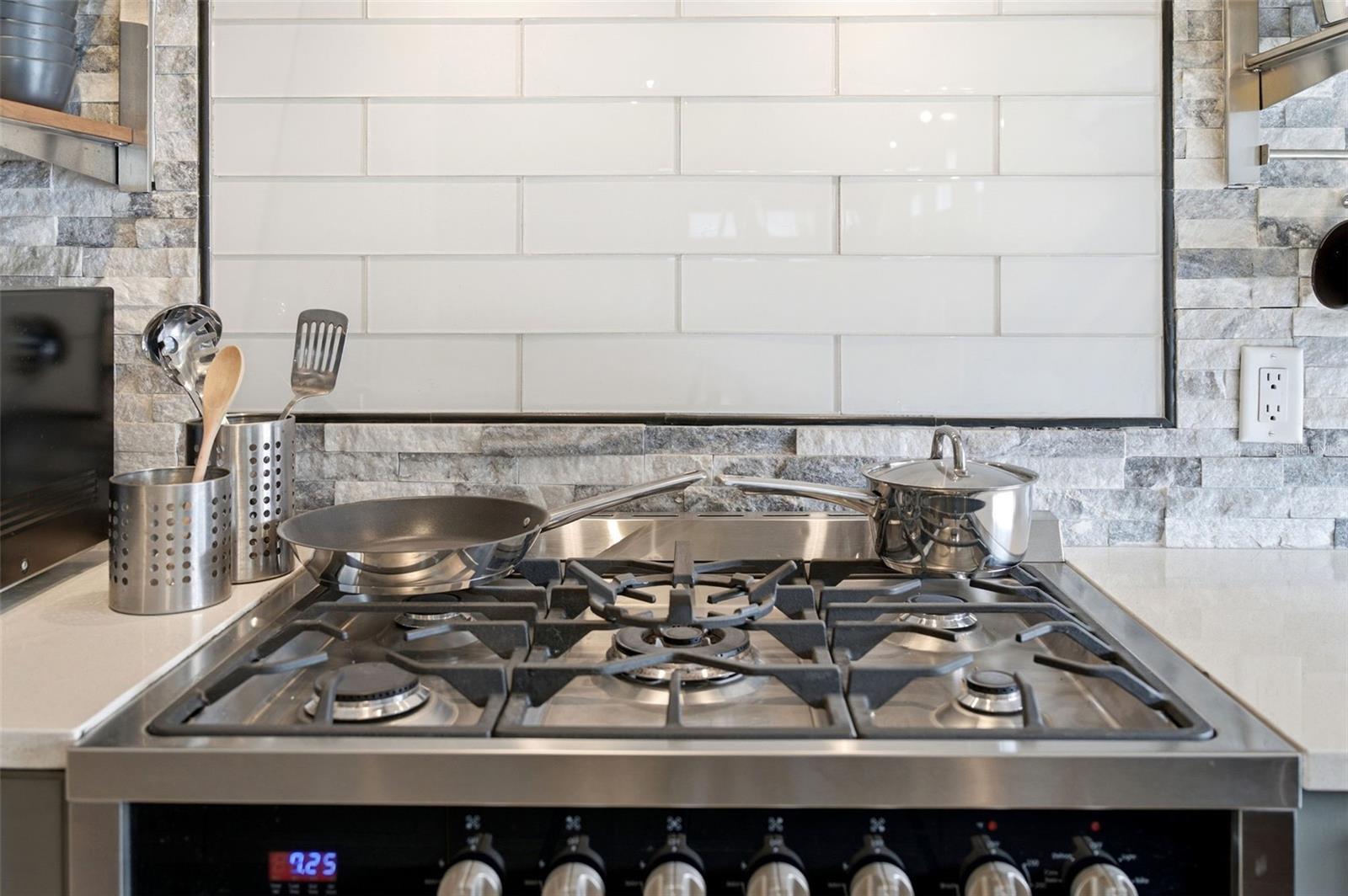 Image 25 of 94 For 3601 2nd Avenue N