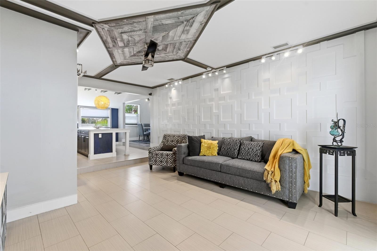 Image 41 of 94 For 3601 2nd Avenue N