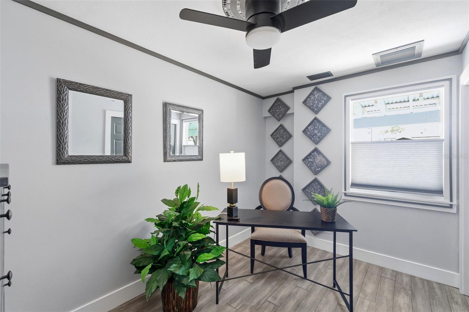 Image 58 of 94 For 3601 2nd Avenue N