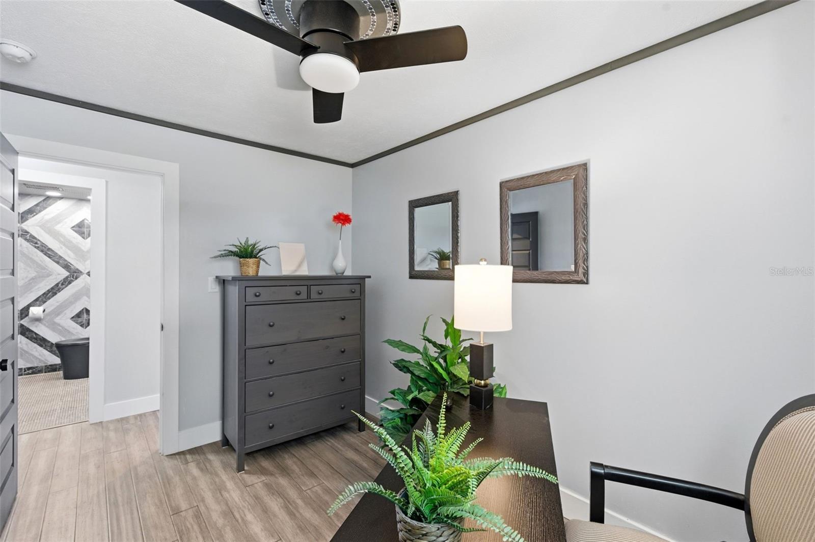 Image 60 of 94 For 3601 2nd Avenue N