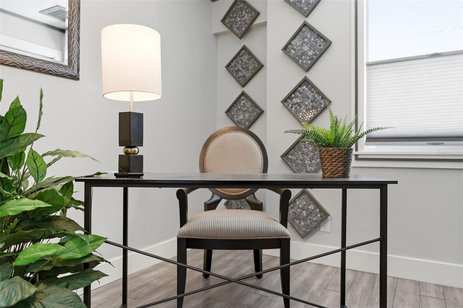 Image 61 of 94 For 3601 2nd Avenue N