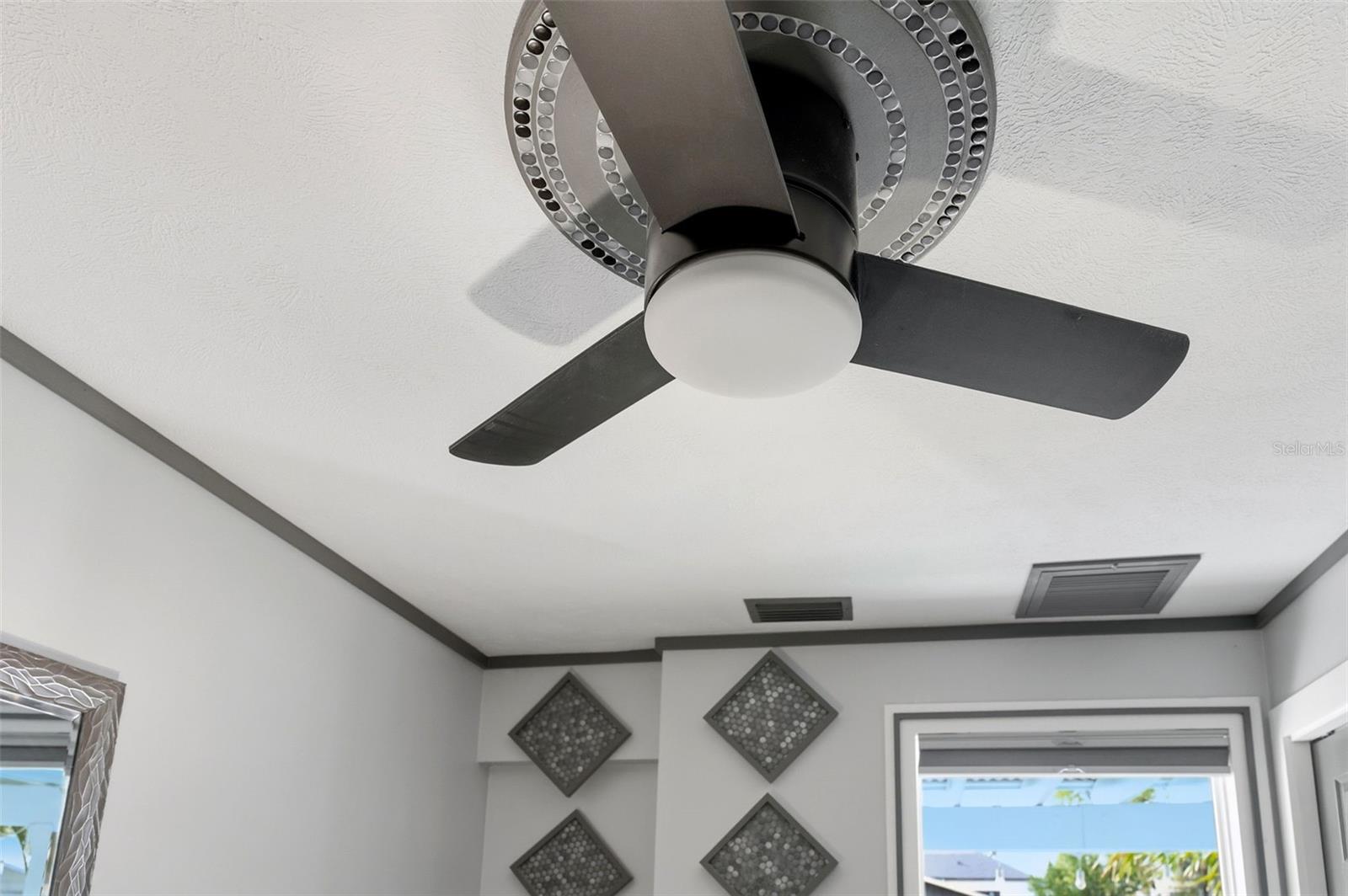 Image 63 of 94 For 3601 2nd Avenue N