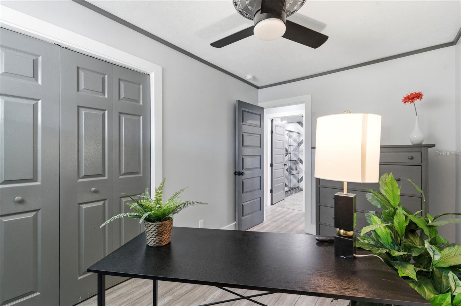 Image 64 of 94 For 3601 2nd Avenue N