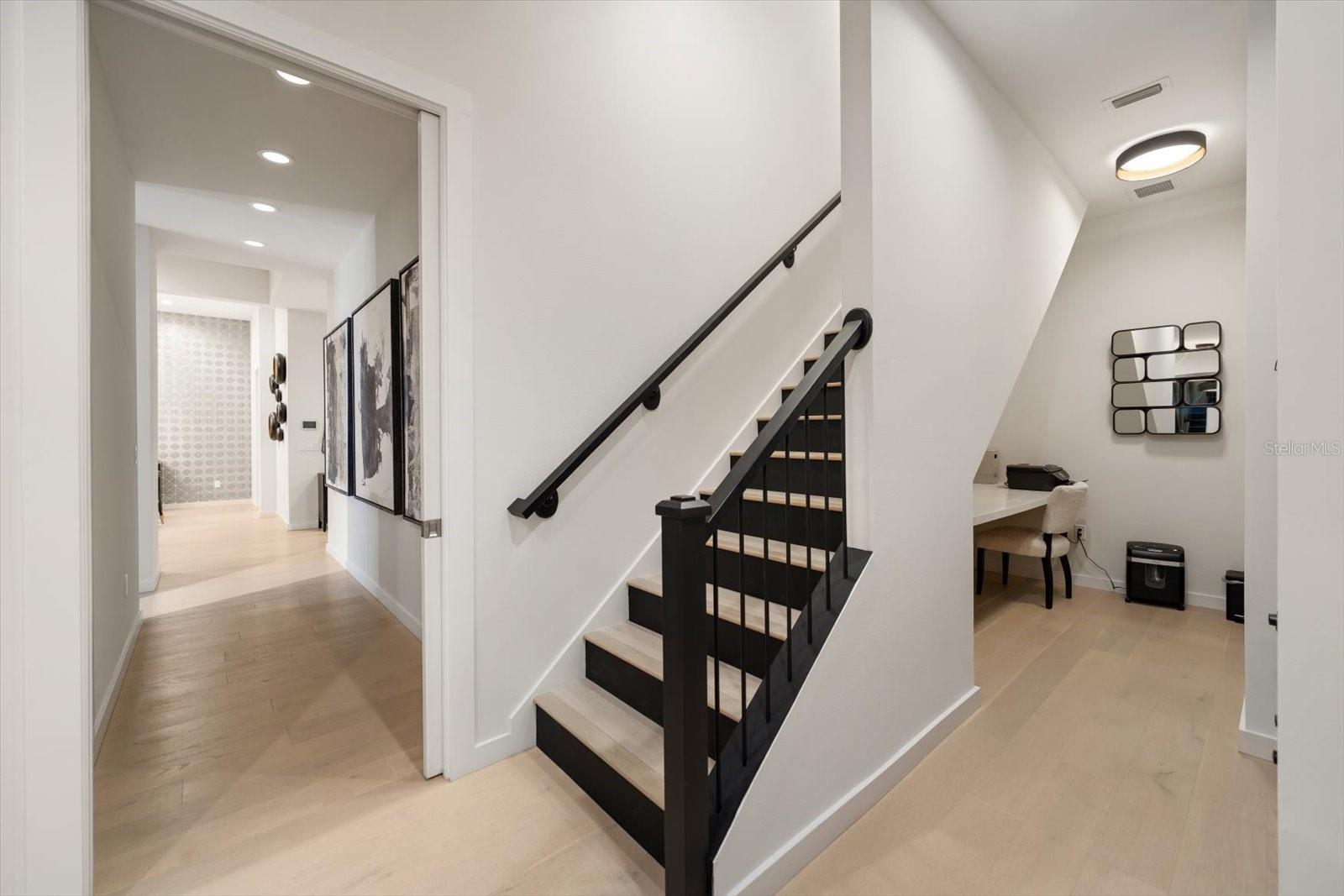 Image 29 of 45 For 3901 Granada Street