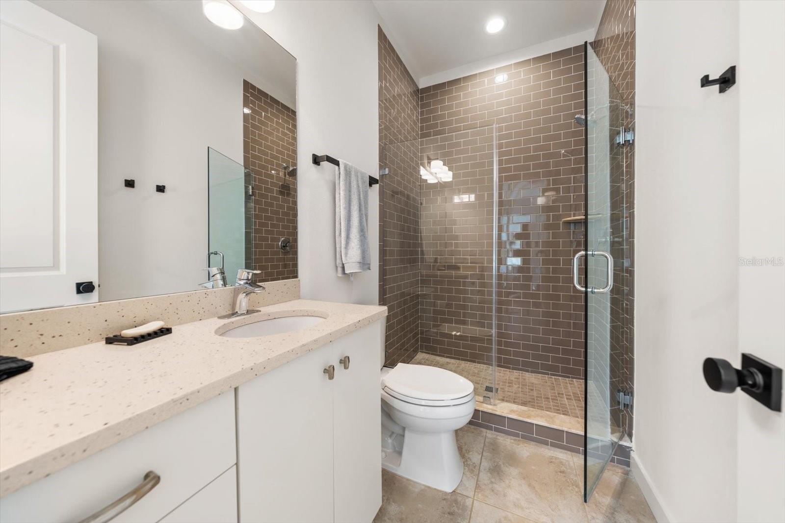 Image 31 of 45 For 3901 Granada Street