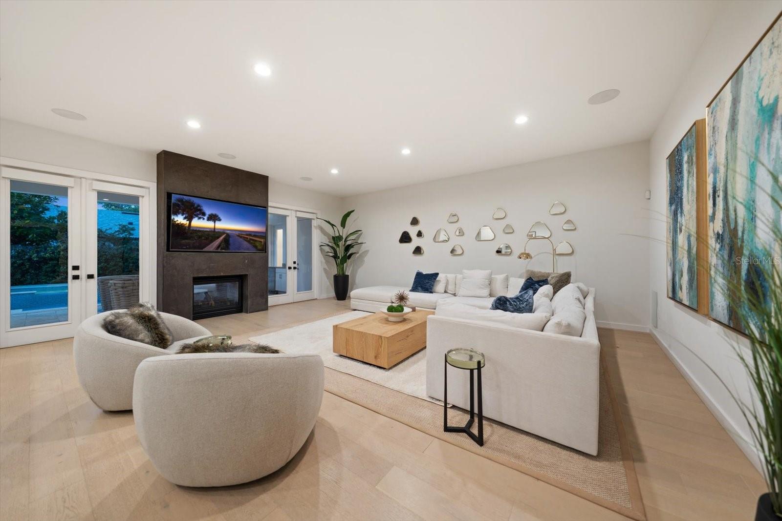 Image 7 of 45 For 3901 Granada Street